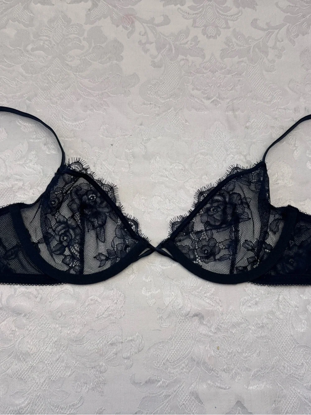 Victoria's Secret Very Sexy Unlined Demi Bra Size 34B Blue Lace Underwire Girly